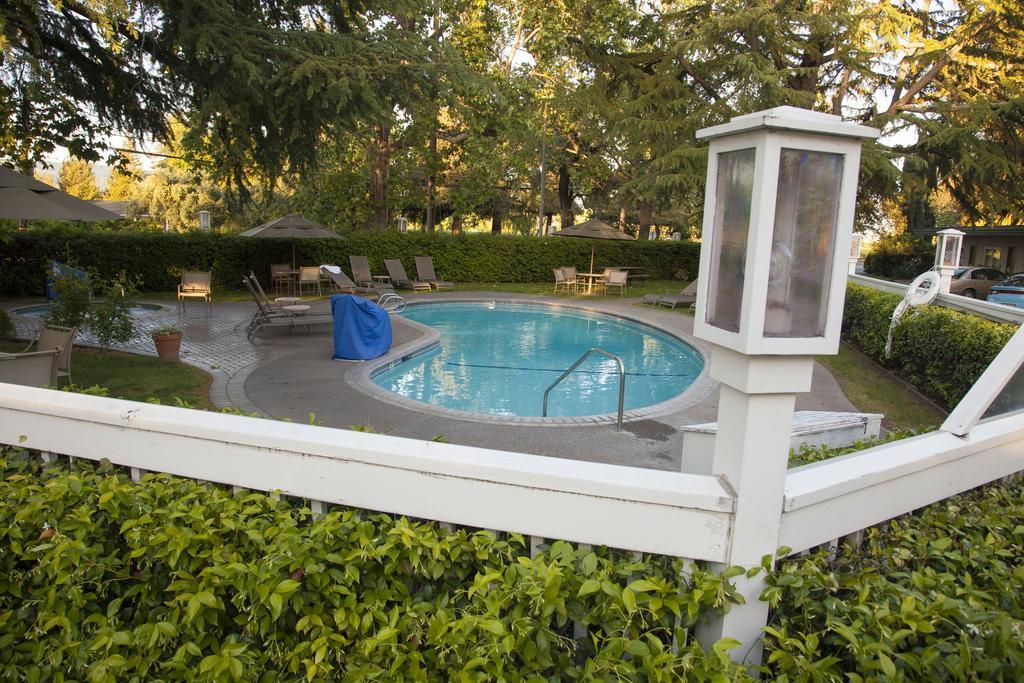 El Bonita Motel St. Helena Extérieur photo