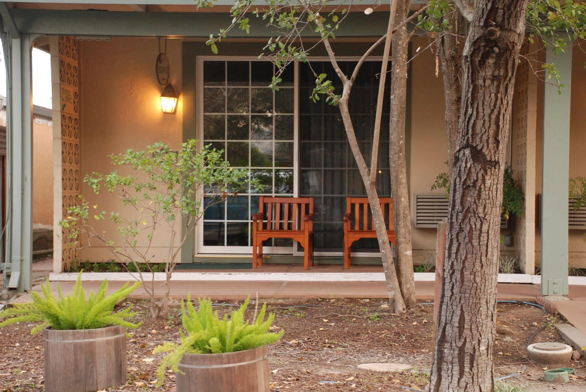 El Bonita Motel St. Helena Extérieur photo